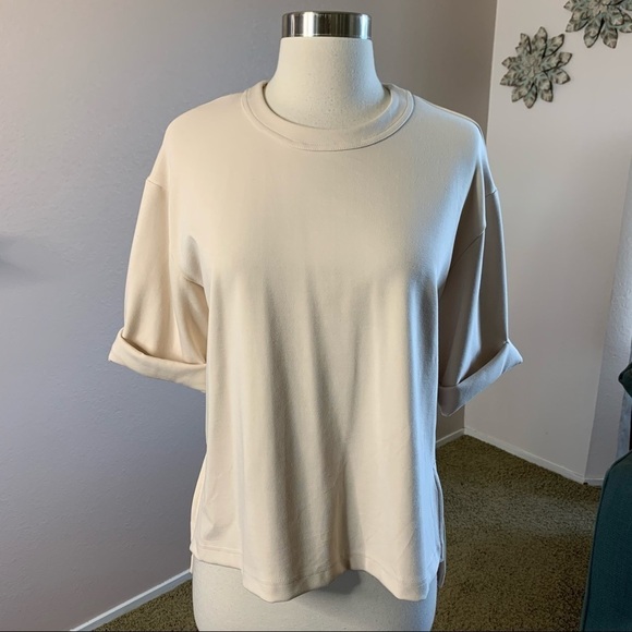 Club Monaco  TShirt With Roll Up Short Sleeves S/P - Picture 3 of 9